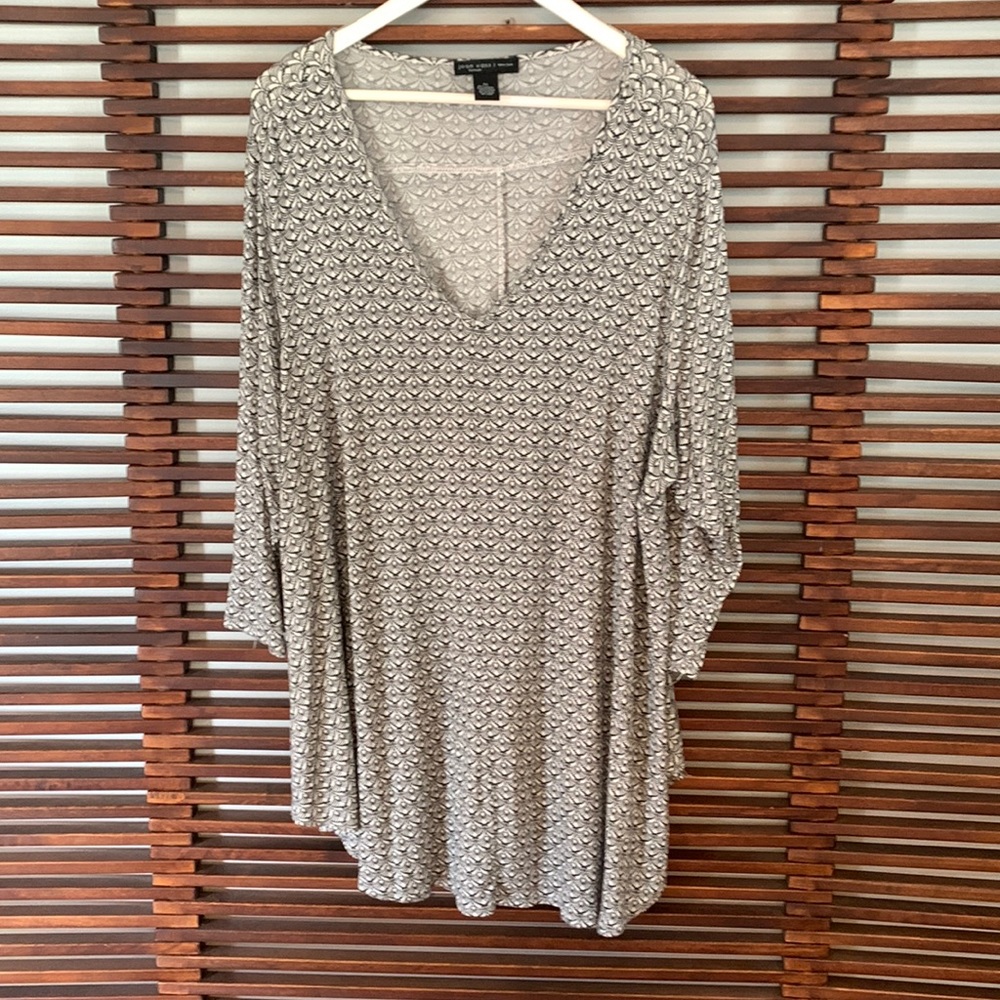 Joan Vass top